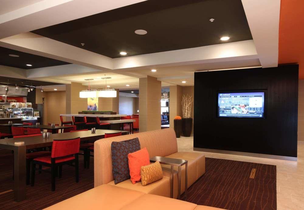 Courtyard By Marriott Palmdale Hotel Buitenkant foto